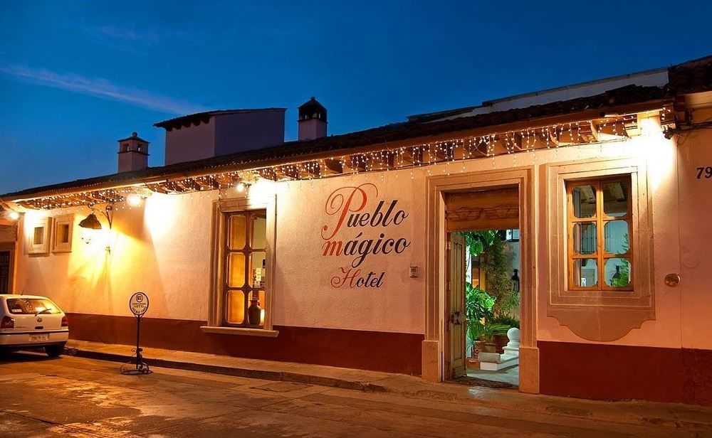 Hotel Pueblo Magico Пацкуаро Экстерьер фото
